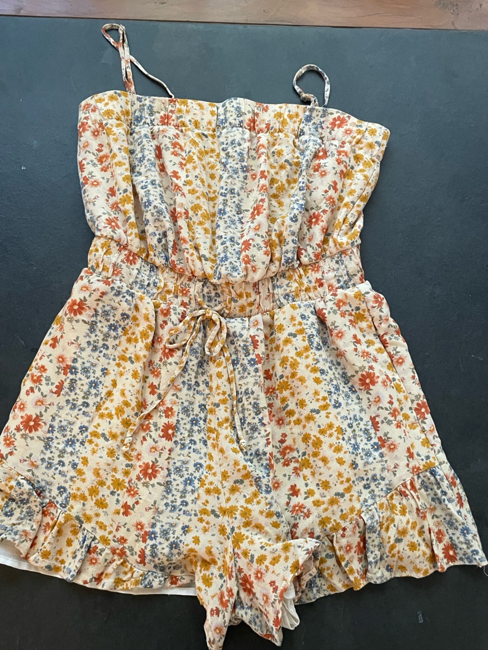 Women’s AE Floral Ruffle Romper - Cream Multi color flower